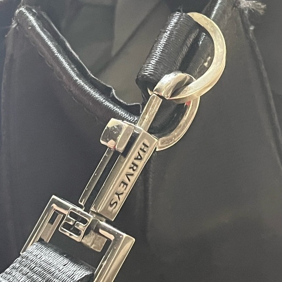 Harveys Seatbelt Bag Women's Lola Satchel Salvage, Black Satchel - Picture 16 of 16